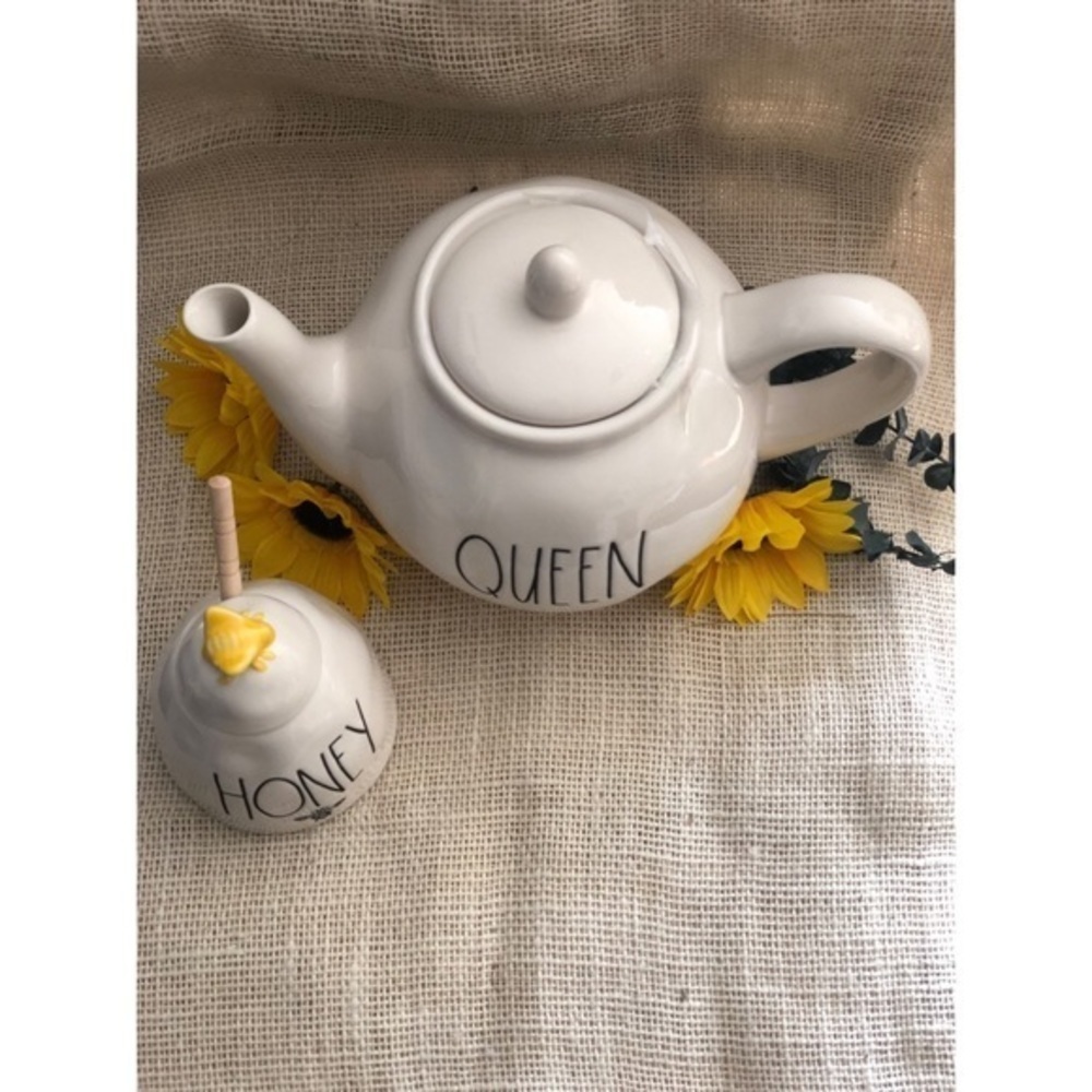 Rae Dunn QUEEN Bee and HONEY Pot Boxed Set - Picture 2 of 9
